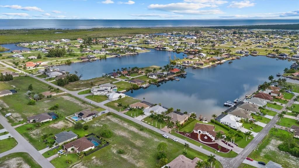 En Venta: $1,290,000 (3 camas, 3 baños, 2526 Pies cuadrados)
