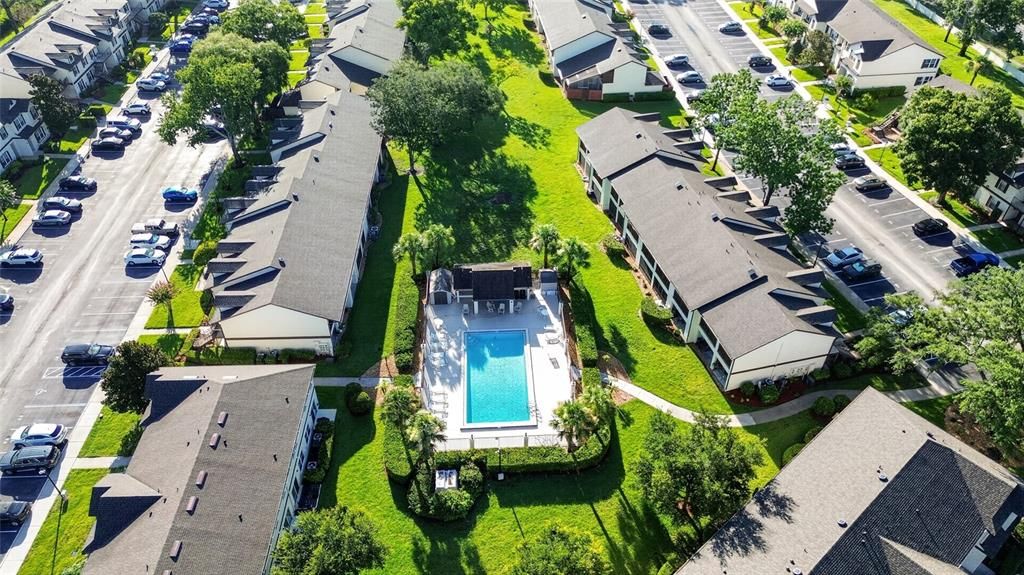 На продажу: $300,000 (3 спален, 3 ванн, 1447 Квадратных фут)
