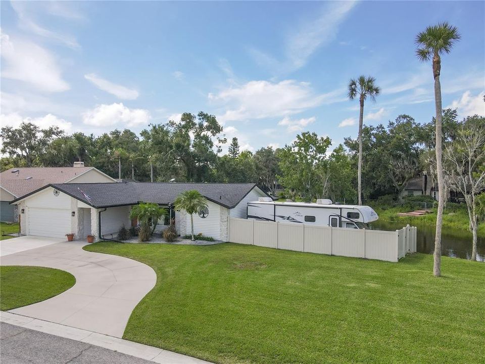 For Sale: $490,000 (3 beds, 2 baths, 1494 Square Feet)