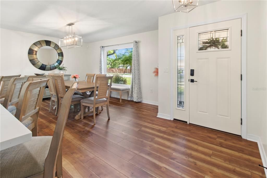 For Sale: $490,000 (3 beds, 2 baths, 1494 Square Feet)