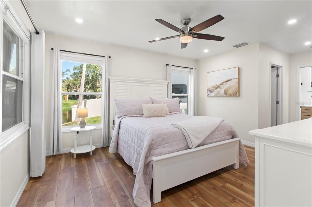 For Sale: $490,000 (3 beds, 2 baths, 1494 Square Feet)