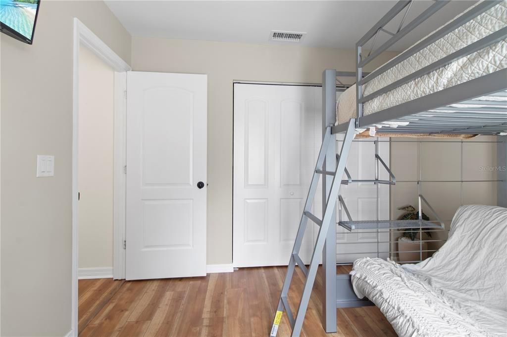For Sale: $490,000 (3 beds, 2 baths, 1494 Square Feet)