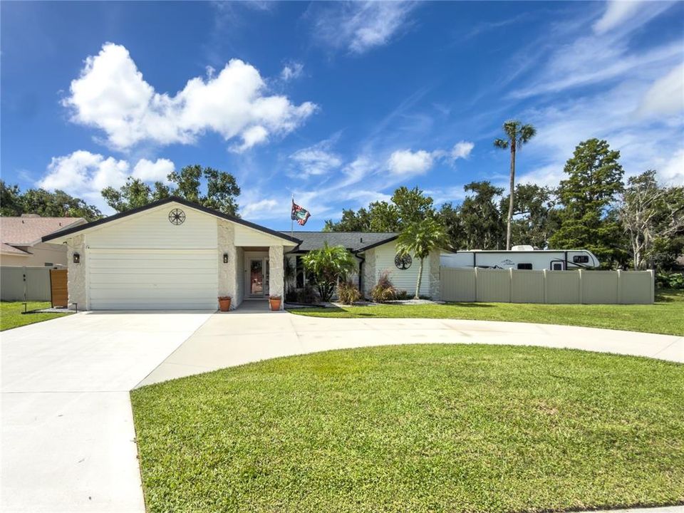 For Sale: $490,000 (3 beds, 2 baths, 1494 Square Feet)