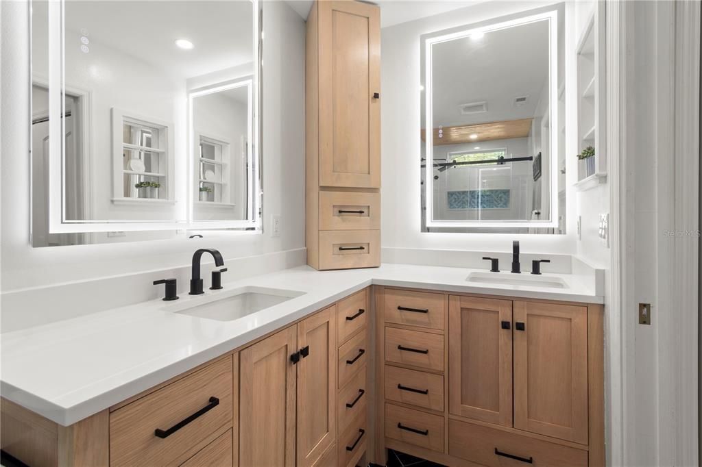 For Sale: $490,000 (3 beds, 2 baths, 1494 Square Feet)