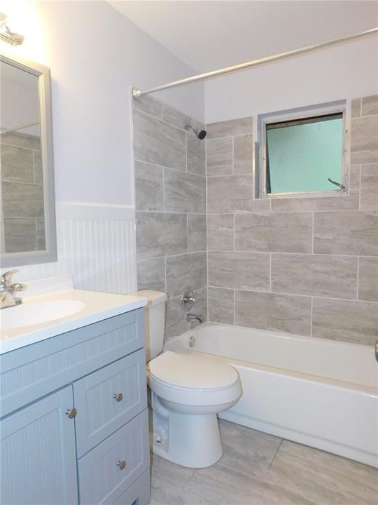 For Rent: $1,195 (2 beds, 1 baths, 767 Square Feet)