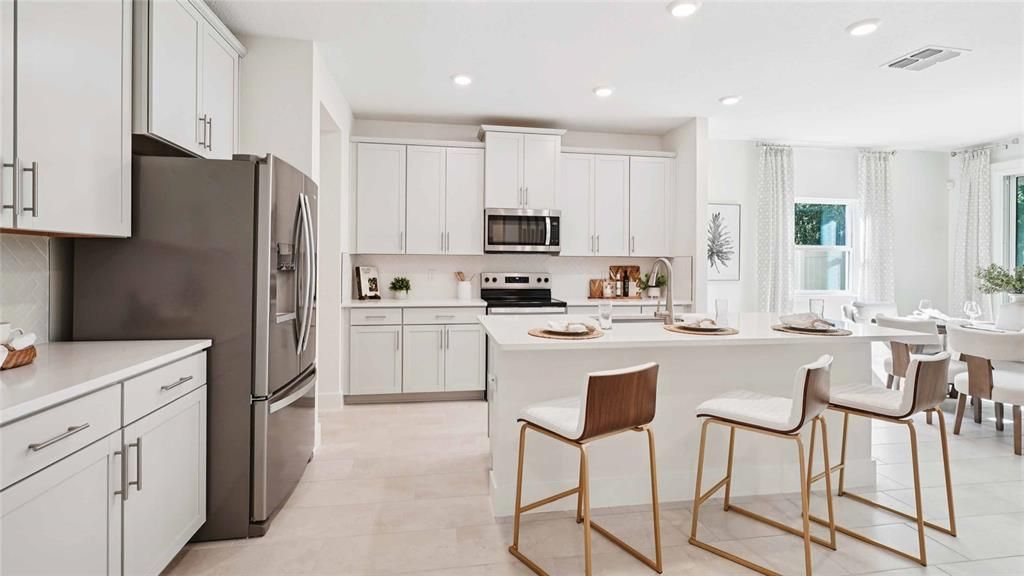 En Venta: $440,990 (4 camas, 3 baños, 3313 Pies cuadrados)