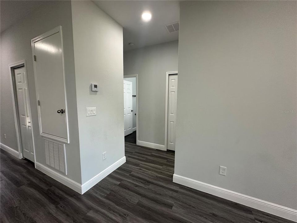 В аренду: $2,400 (3 спален, 2 ванн, 2339 Квадратных фут)