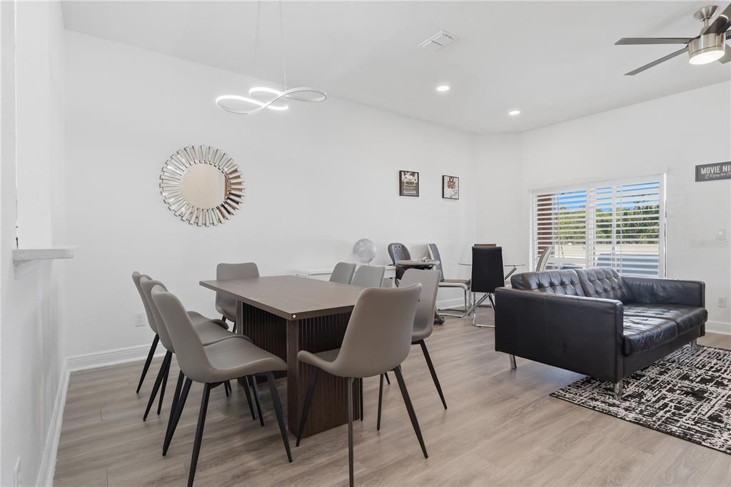 For Sale: $249,990 (3 beds, 2 baths, 1490 Square Feet)