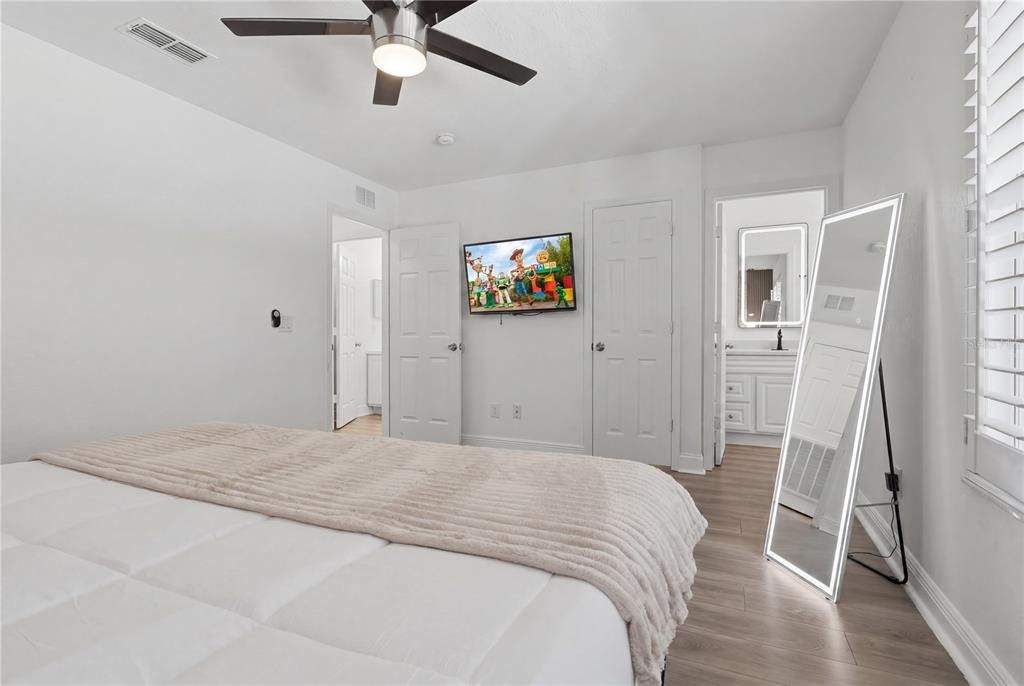 For Sale: $249,990 (3 beds, 2 baths, 1490 Square Feet)