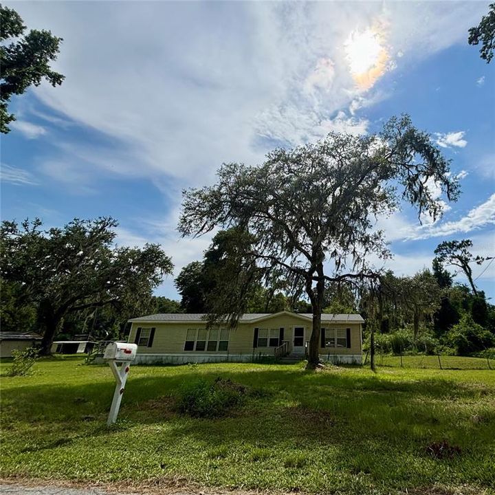 En Venta: $275,000 (3 camas, 2 baños, 1690 Pies cuadrados)