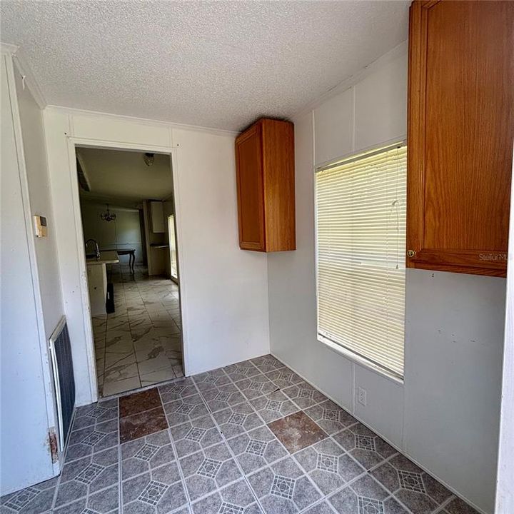 En Venta: $275,000 (3 camas, 2 baños, 1690 Pies cuadrados)