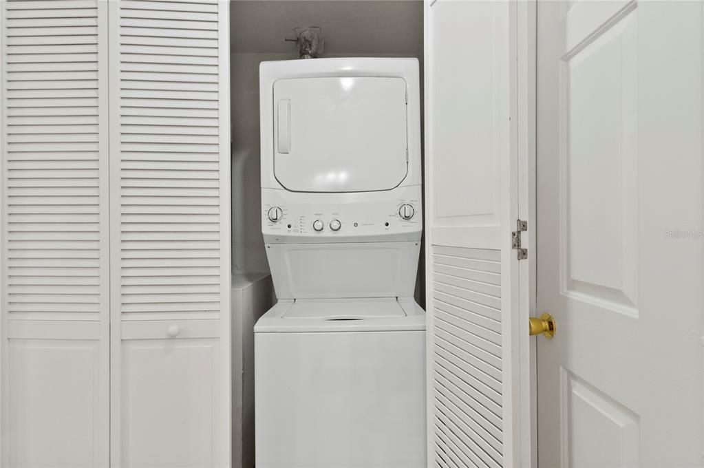 В аренду: $1,520 (2 спален, 1 ванн, 933 Квадратных фут)