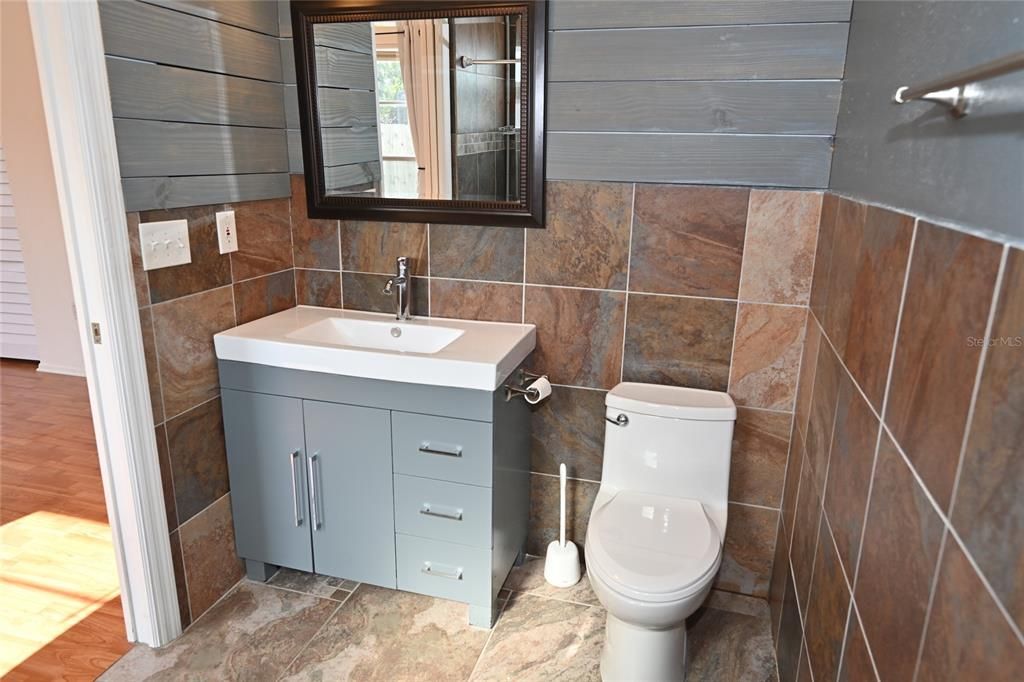 В аренду: $2,150 (2 спален, 2 ванн, 1297 Квадратных фут)