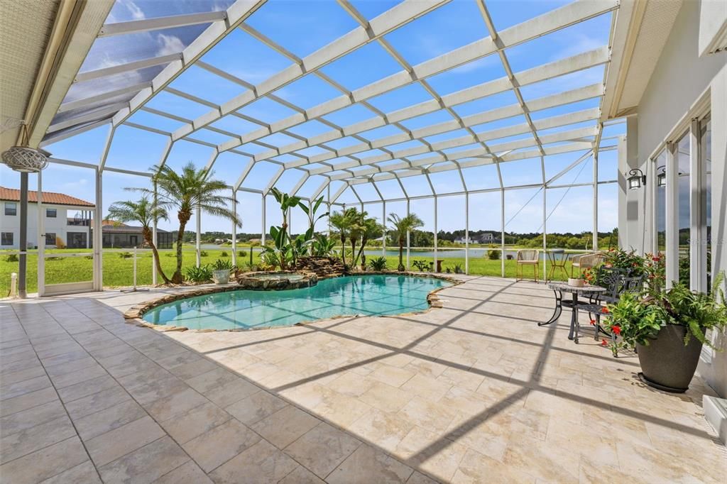 En Venta: $1,299,999 (4 camas, 3 baños, 3359 Pies cuadrados)