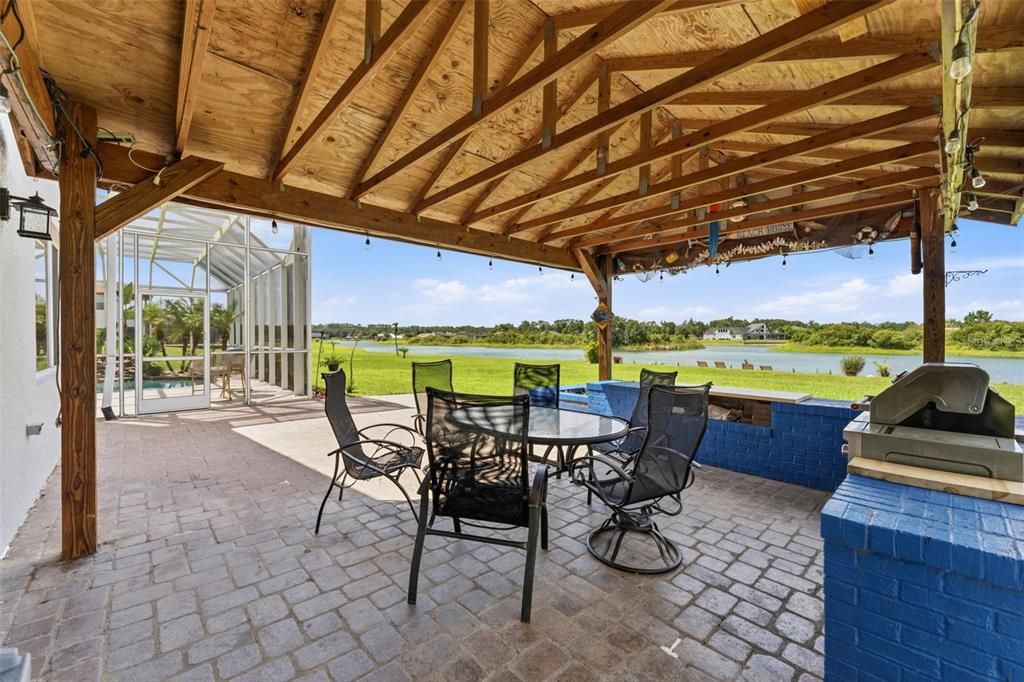 En Venta: $1,299,999 (4 camas, 3 baños, 3359 Pies cuadrados)