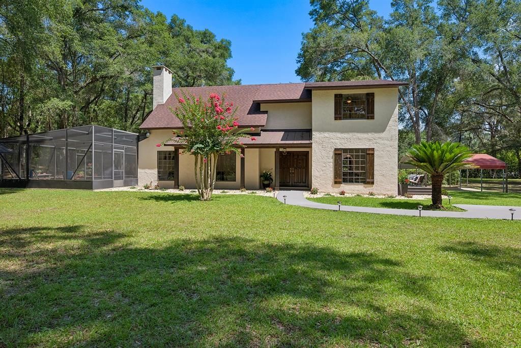 En Venta: $725,000 (5 camas, 4 baños, 2308 Pies cuadrados)