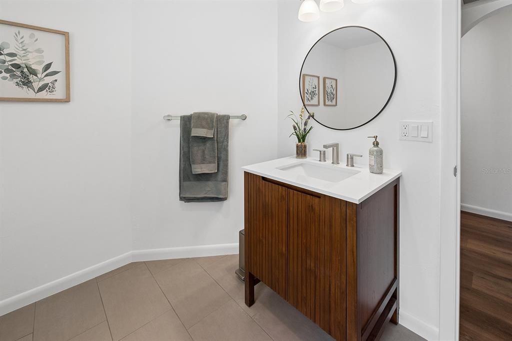 En Venta: $725,000 (5 camas, 4 baños, 2308 Pies cuadrados)