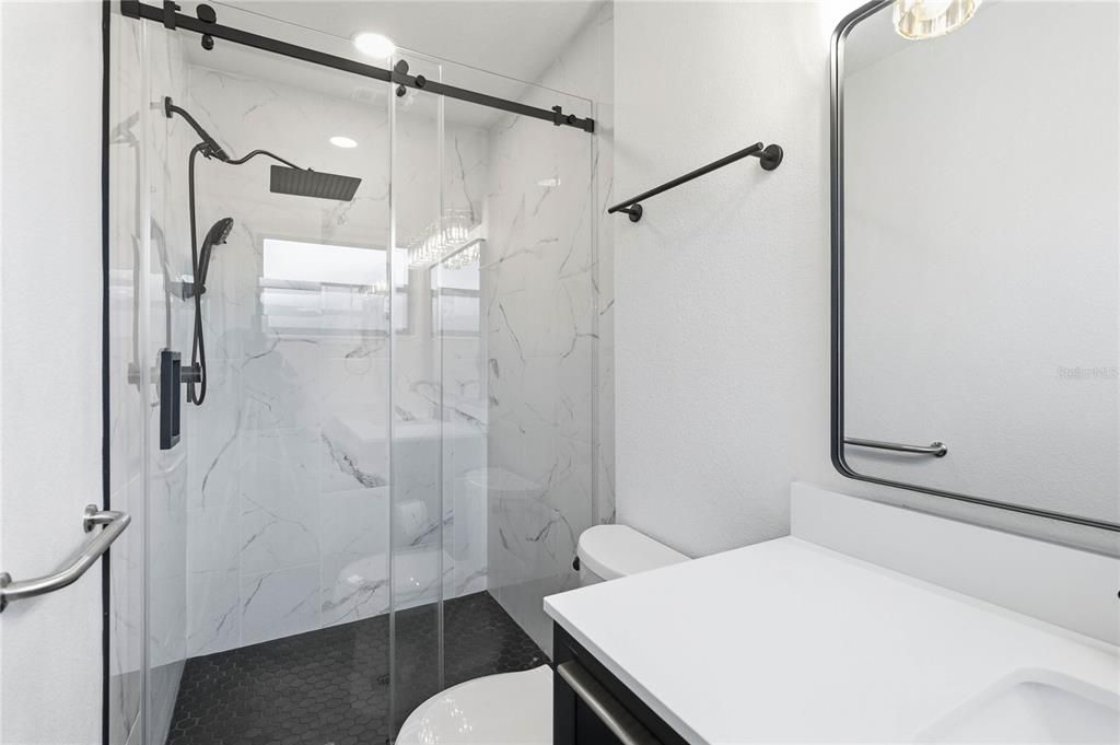 En Venta: $320,000 (3 camas, 2 baños, 1476 Pies cuadrados)