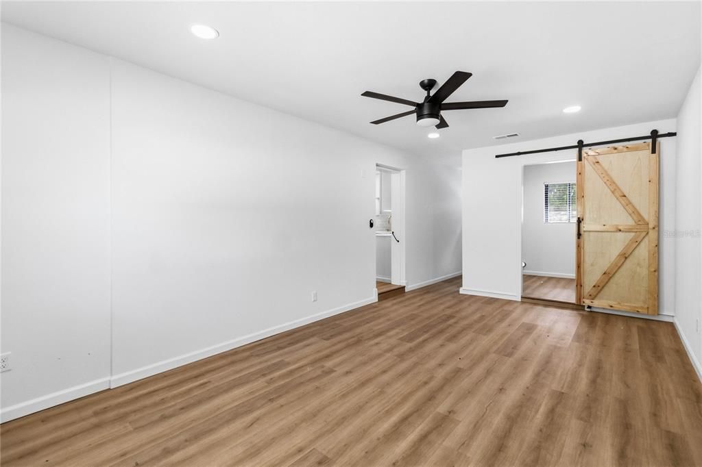 En Venta: $320,000 (3 camas, 2 baños, 1476 Pies cuadrados)