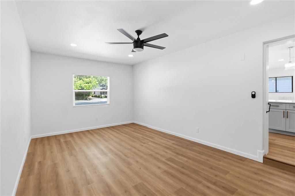 En Venta: $320,000 (3 camas, 2 baños, 1476 Pies cuadrados)