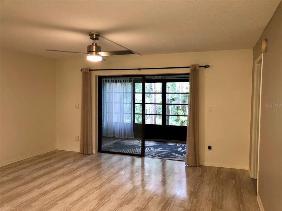 For Rent: $1,800 (2 beds, 2 baths, 1070 Square Feet)