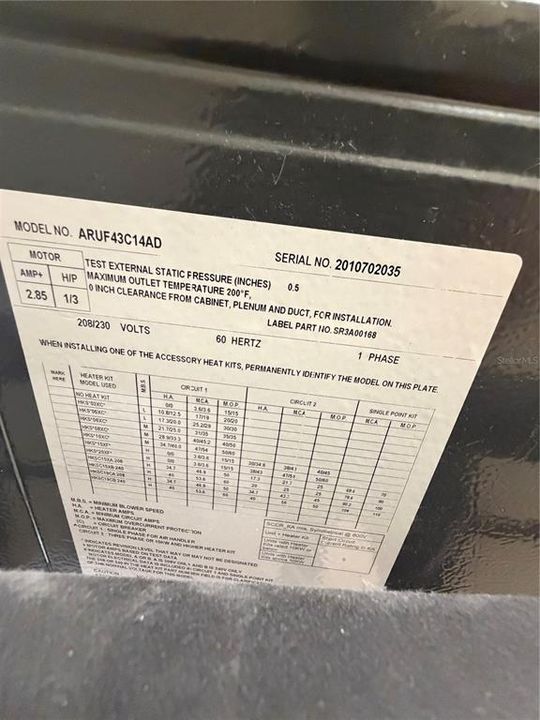 Под контрактом: $299,900 (3 спален, 2 ванн, 1998 Квадратных фут)