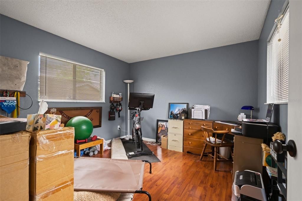 Active With Contract: $375,000 (3 beds, 2 baths, 1755 Square Feet)