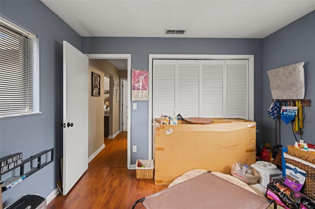 Active With Contract: $375,000 (3 beds, 2 baths, 1755 Square Feet)
