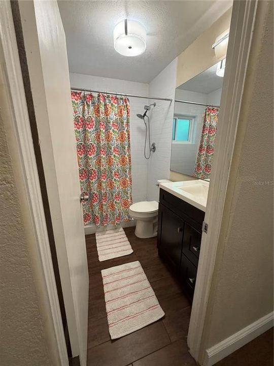 For Rent: $2,000 (2 beds, 1 baths, 2055 Square Feet)