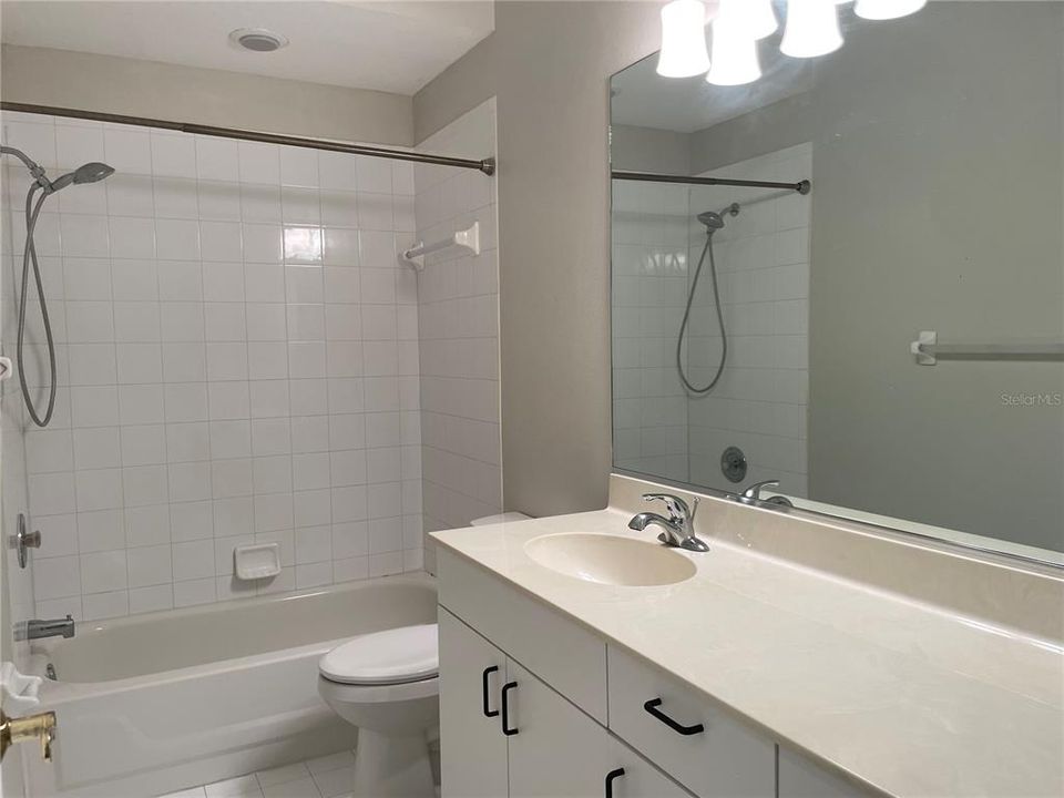 En Venta: $420,000 (3 camas, 2 baños, 1872 Pies cuadrados)