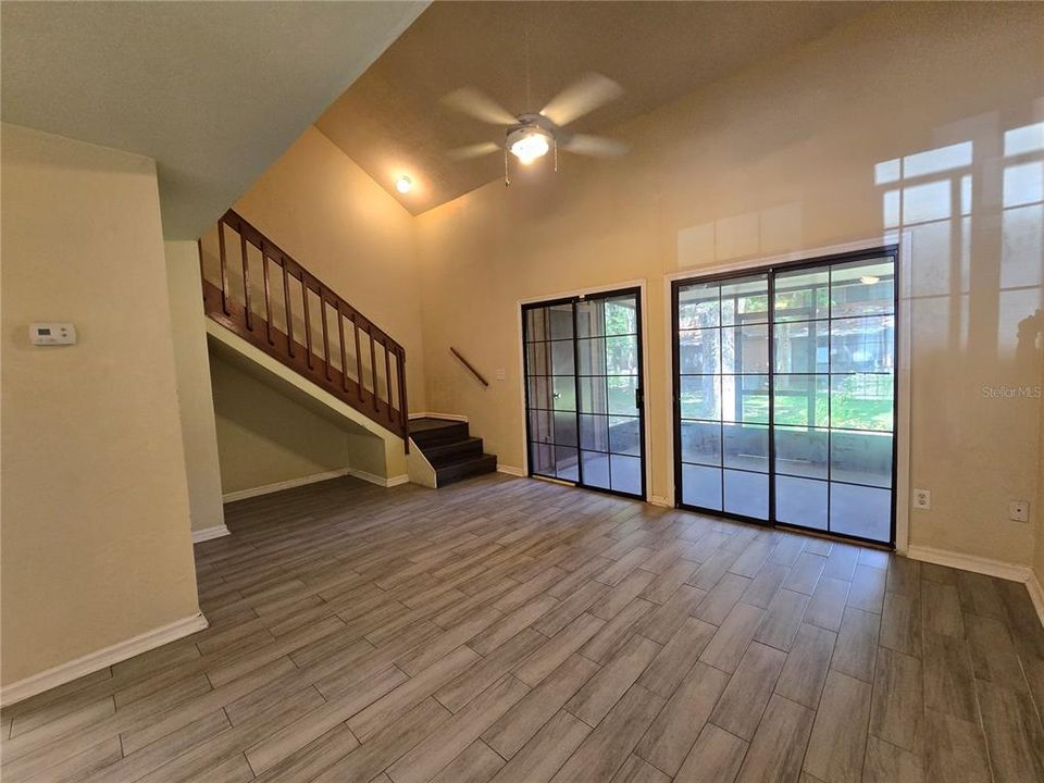 For Sale: $164,000 (2 beds, 2 baths, 1106 Square Feet)