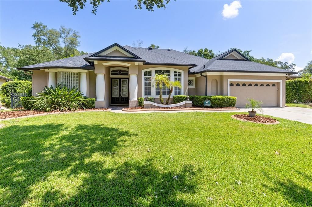 En Venta: $795,000 (4 camas, 4 baños, 2816 Pies cuadrados)