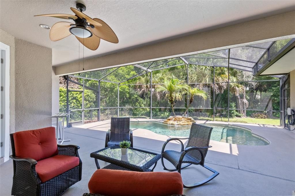 En Venta: $795,000 (4 camas, 4 baños, 2816 Pies cuadrados)