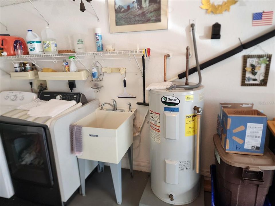 На продажу: $260,000 (2 спален, 2 ванн, 1190 Квадратных фут)