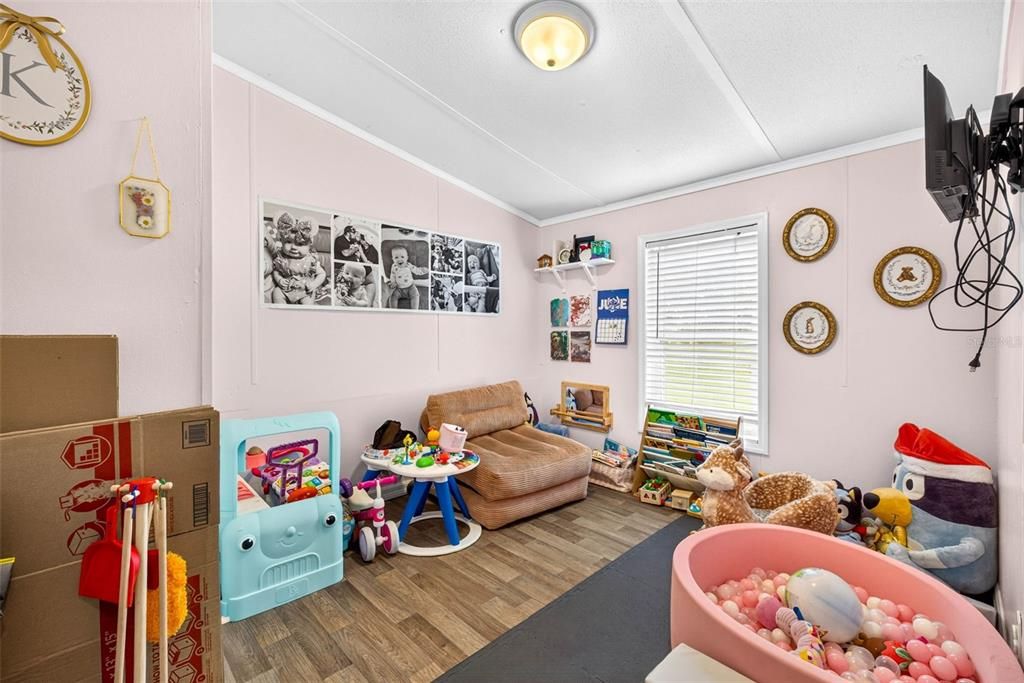 En Venta: $314,900 (3 camas, 2 baños, 1342 Pies cuadrados)