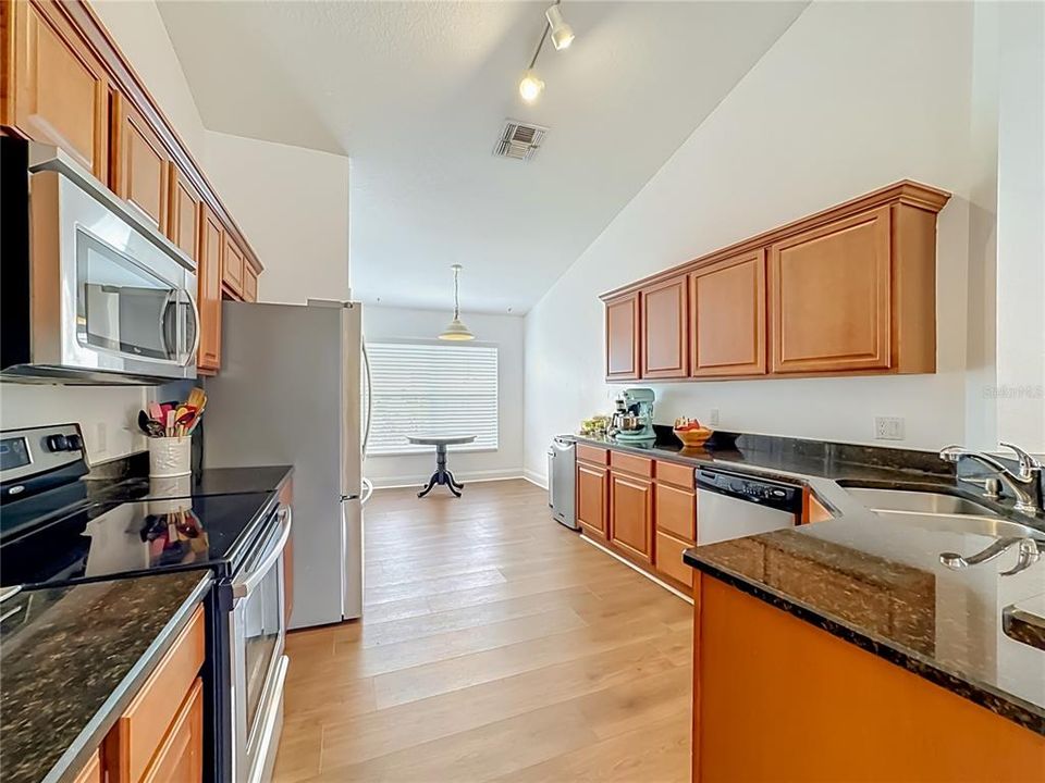 For Sale: $415,000 (4 beds, 2 baths, 1766 Square Feet)