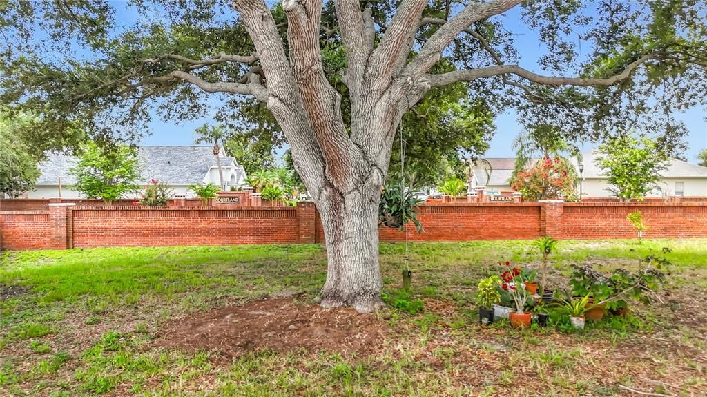 For Sale: $415,000 (4 beds, 2 baths, 1766 Square Feet)