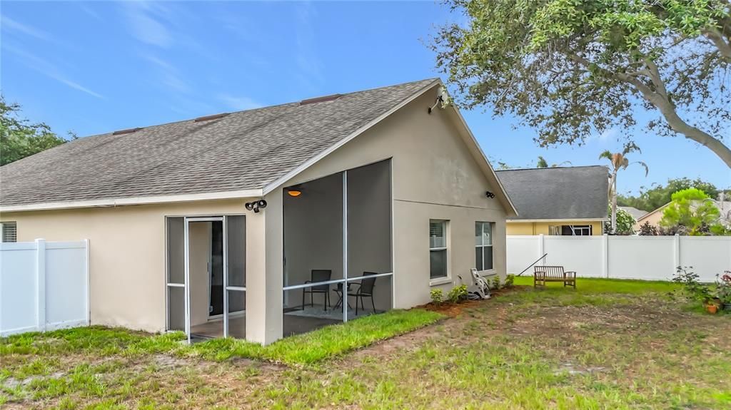 For Sale: $415,000 (4 beds, 2 baths, 1766 Square Feet)