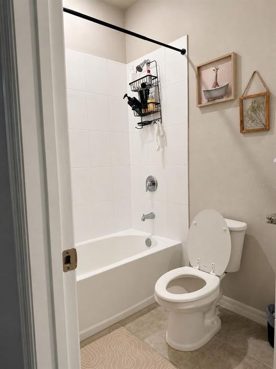 For Sale: $389,900 (3 beds, 2 baths, 1616 Square Feet)