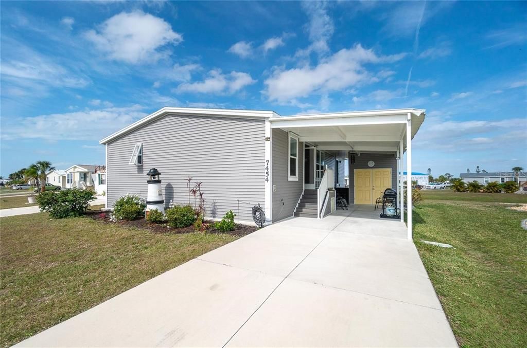 Activo con contrato: $269,000 (3 camas, 2 baños, 1430 Pies cuadrados)