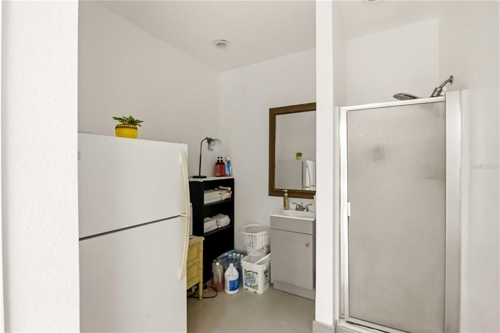 For Sale: $425,000 (0 beds, 0 baths, 1384 Square Feet)
