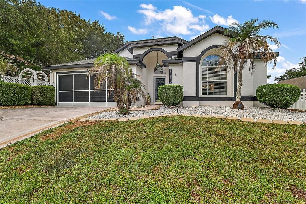For Sale: $399,000 (3 beds, 2 baths, 1822 Square Feet)