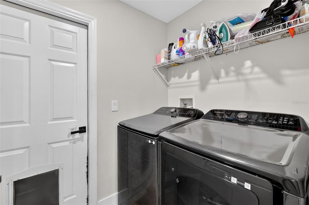 For Sale: $399,000 (3 beds, 2 baths, 1822 Square Feet)