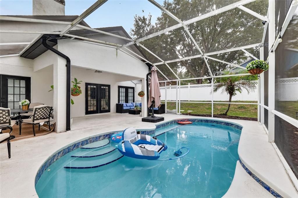For Sale: $399,000 (3 beds, 2 baths, 1822 Square Feet)