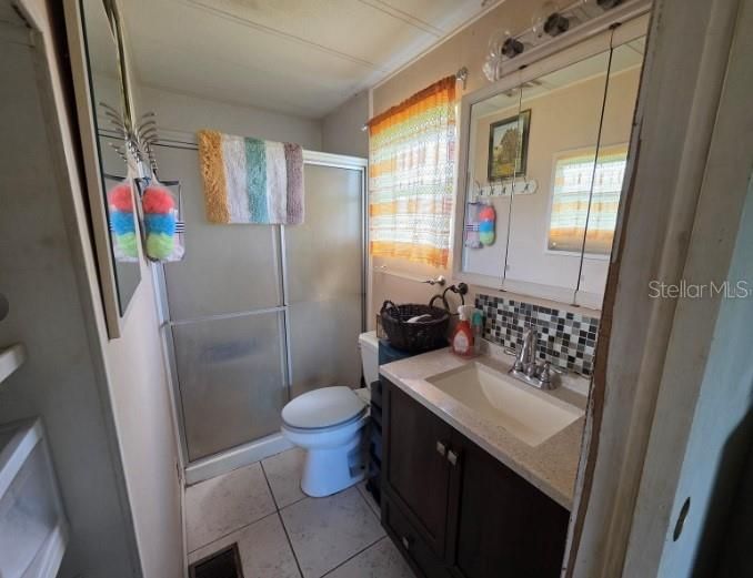 На продажу: $185,500 (3 спален, 2 ванн, 1342 Квадратных фут)
