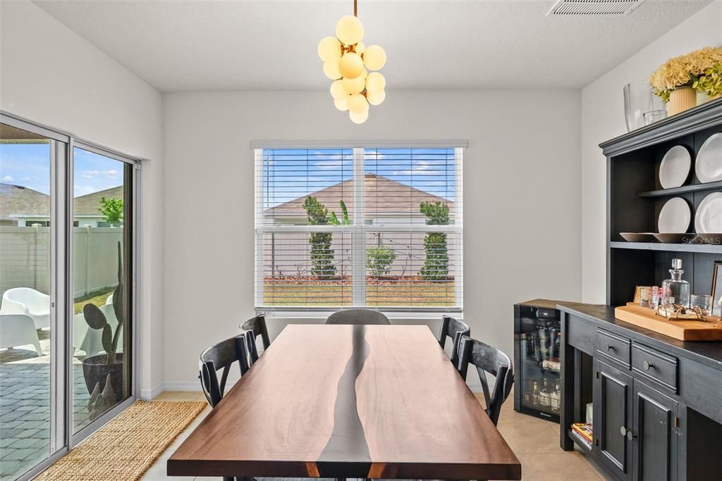 En Venta: $359,900 (3 camas, 2 baños, 1690 Pies cuadrados)