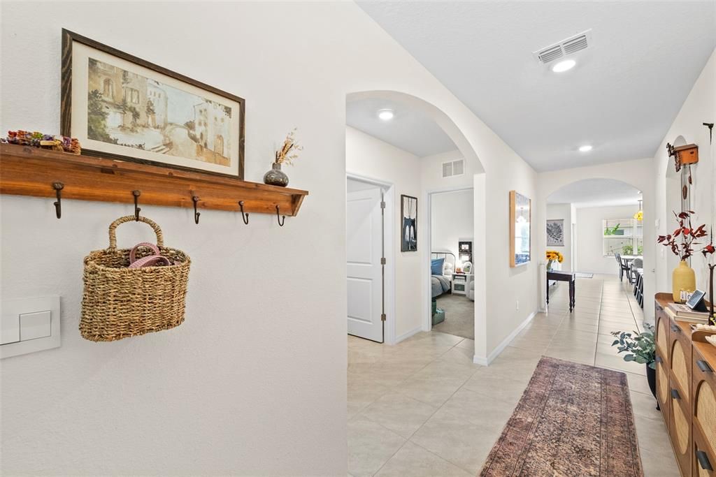 En Venta: $359,900 (3 camas, 2 baños, 1690 Pies cuadrados)
