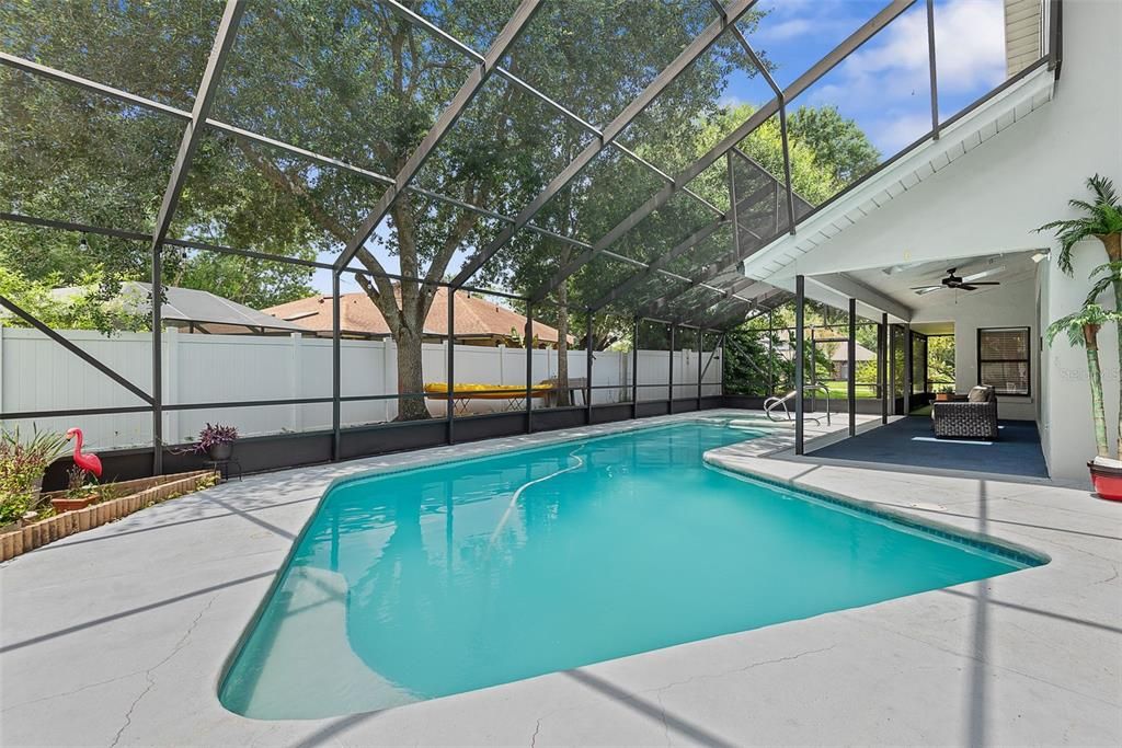 For Sale: $599,900 (4 beds, 2 baths, 2506 Square Feet)