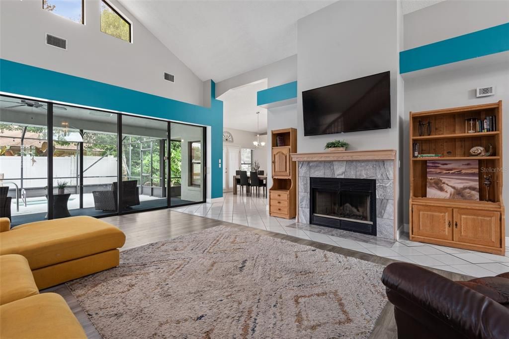 For Sale: $599,900 (4 beds, 2 baths, 2506 Square Feet)