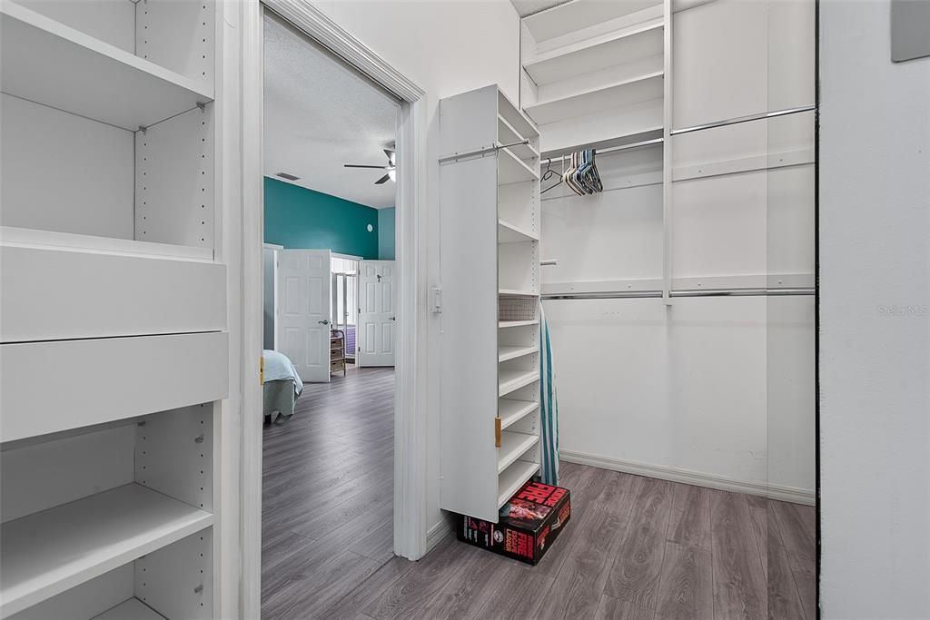 For Sale: $599,900 (4 beds, 2 baths, 2506 Square Feet)